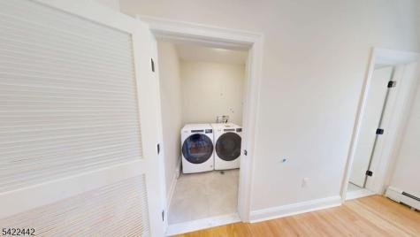 376 5TH Avenue Paterson NJ 07514