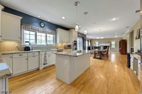 8 Buena Vista Drive Ringwood NJ 07456