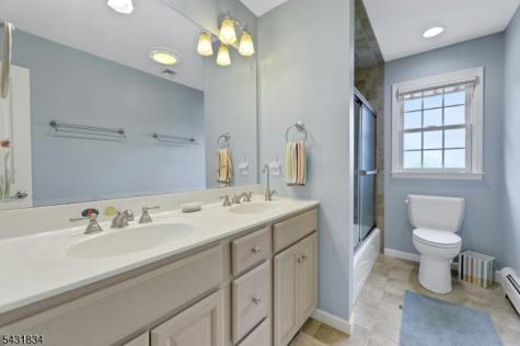 8 Buena Vista Drive Ringwood NJ 07456