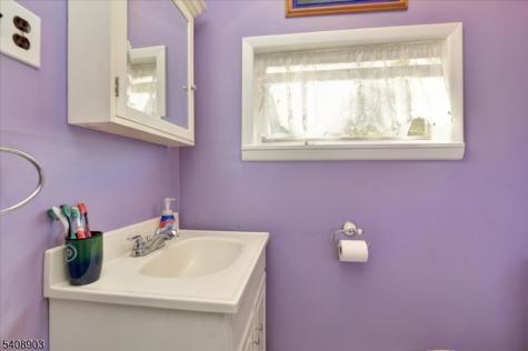 21 Tice Place Ringwood NJ 07456