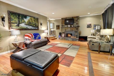 21 Tice Place Ringwood NJ 07456