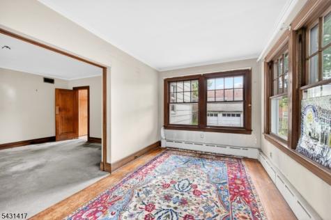 819 Roanoke Avenue Elizabeth NJ 07208