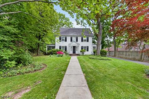 819 Roanoke Avenue Elizabeth NJ 07208