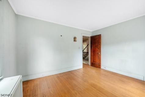819 Roanoke Avenue Elizabeth NJ 07208