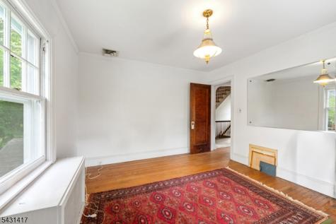 819 Roanoke Avenue Elizabeth NJ 07208