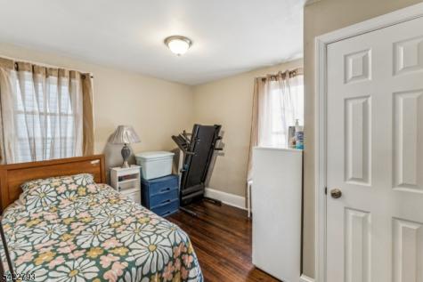 21 Ellington Street East Orange NJ 07017