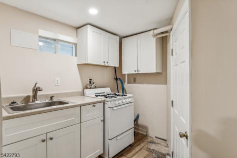 21 Ellington Street East Orange NJ 07017