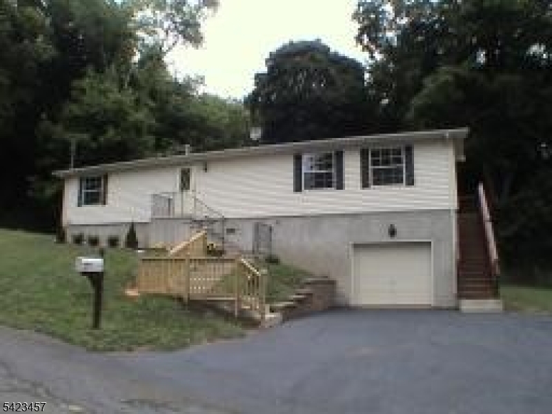18 Pursel Street Phillipsburg NJ 08865