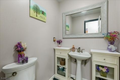78 Knob Hill Road Washington NJ 07840