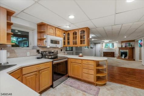 78 Knob Hill Road Washington NJ 07840