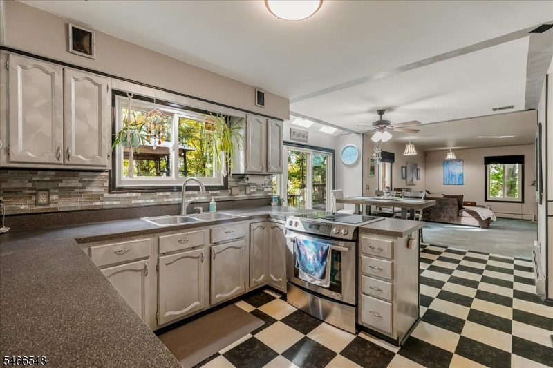 78 Knob Hill Road Washington NJ 07840