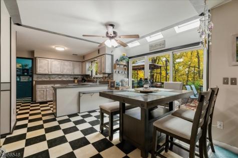 78 Knob Hill Road Washington NJ 07840