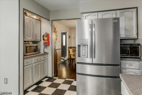 78 Knob Hill Road Washington NJ 07840