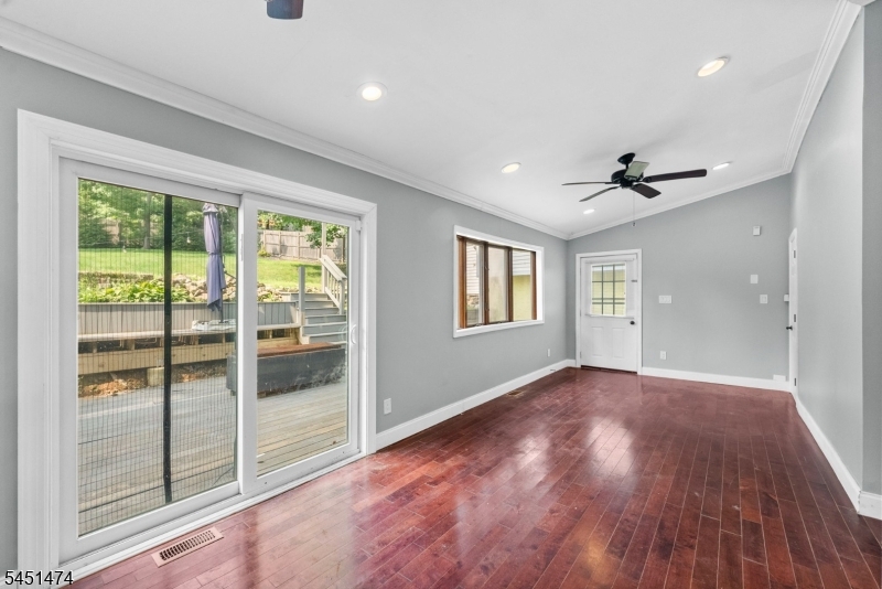 20 Shawnee Road Hopatcong NJ 07843
