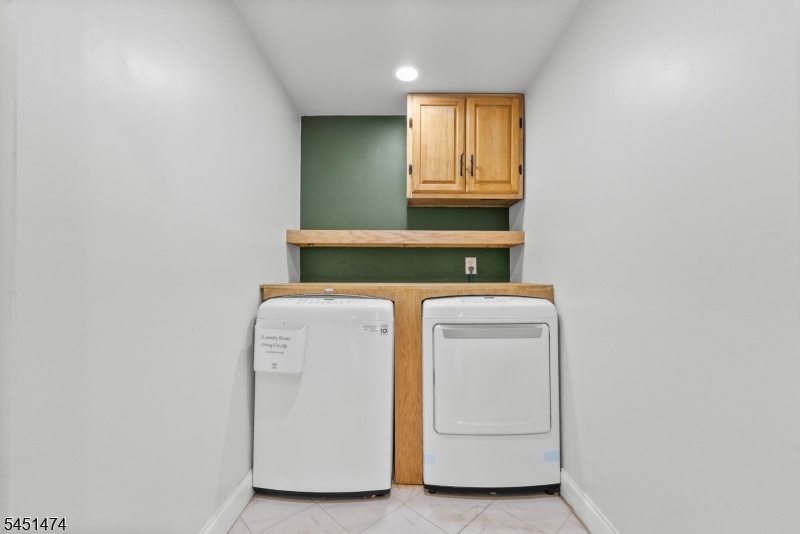 20 Shawnee Road Hopatcong NJ 07843