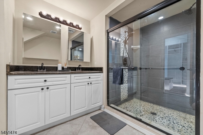 20 Shawnee Road Hopatcong NJ 07843