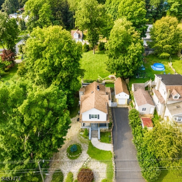 20 Shawnee Road Hopatcong NJ 07843