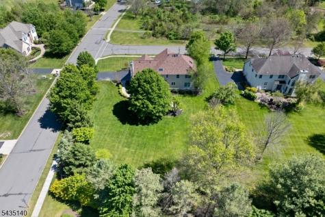4 Hastings Road Montgomery NJ 08502