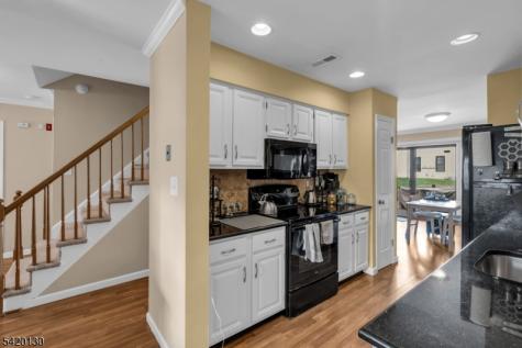 36 Carlisle Court Franklin NJ 08873