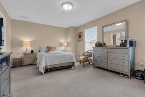 36 Carlisle Court Franklin NJ 08873