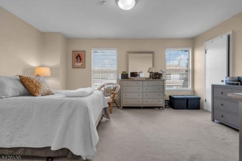 36 Carlisle Court Franklin NJ 08873