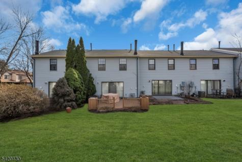 36 Carlisle Court Franklin NJ 08873