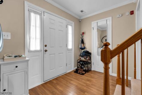 36 Carlisle Court Franklin NJ 08873