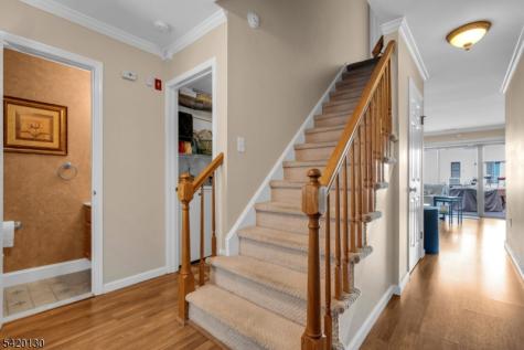 36 Carlisle Court Franklin NJ 08873