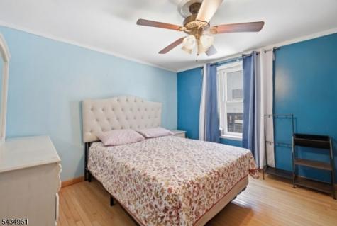 142 Pearl Street Paterson NJ 07501