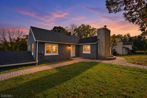 2 Melba Drive Fredon NJ 07860