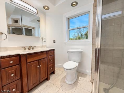2 Melba Drive Fredon NJ 07860