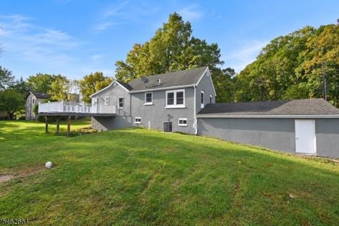 2 Melba Drive Fredon NJ 07860