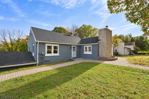 2 Melba Drive Fredon NJ 07860