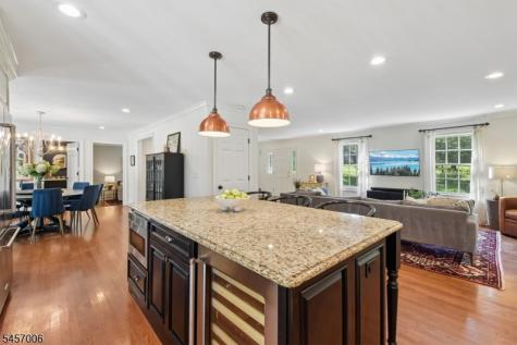 24 Welsh Road Tewksbury NJ 08833