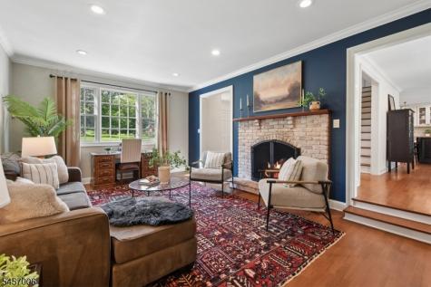 24 Welsh Road Tewksbury NJ 08833