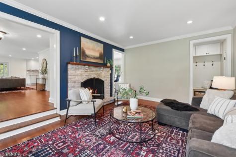 24 Welsh Road Tewksbury NJ 08833
