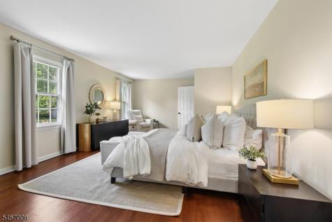 24 Welsh Road Tewksbury NJ 08833