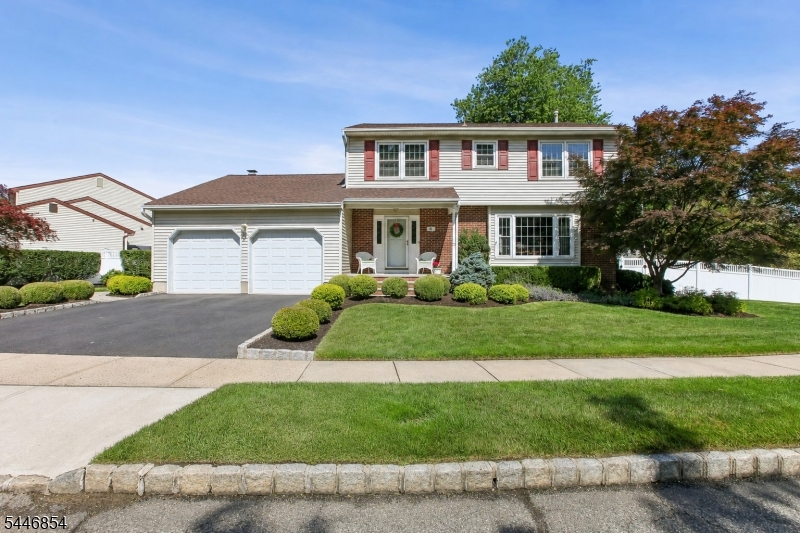 4 Van Loan Avenue Sayreville NJ 08872
