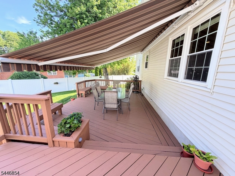 4 Van Loan Avenue Sayreville NJ 08872