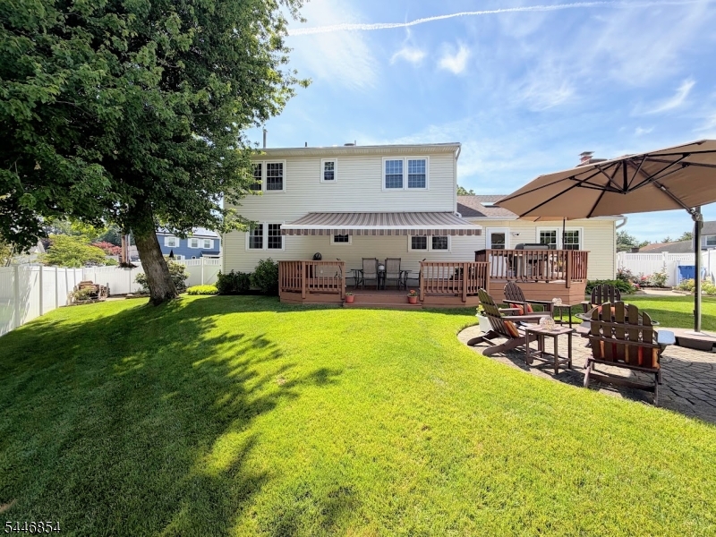 4 Van Loan Avenue Sayreville NJ 08872