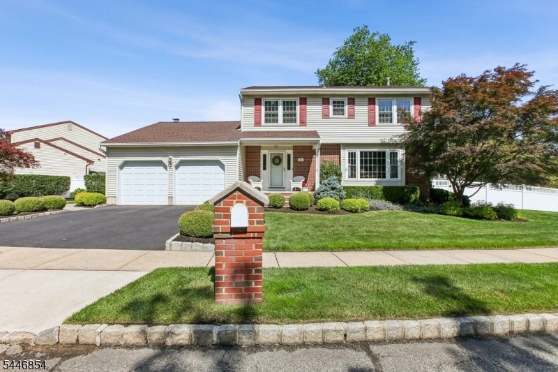 4 Van Loan Avenue Sayreville NJ 08872