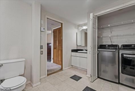 17 Albanese Road Haledon NJ 07508