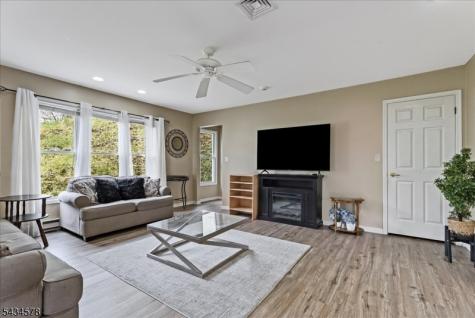 17 Albanese Road Haledon NJ 07508