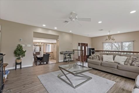 17 Albanese Road Haledon NJ 07508
