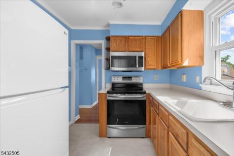 34 Allen Street Flemington NJ 08822