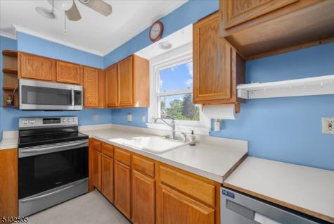 34 Allen Street Flemington NJ 08822