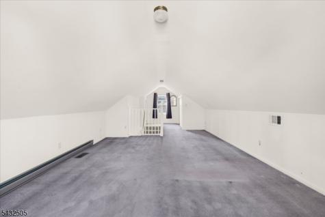 34 Allen Street Flemington NJ 08822