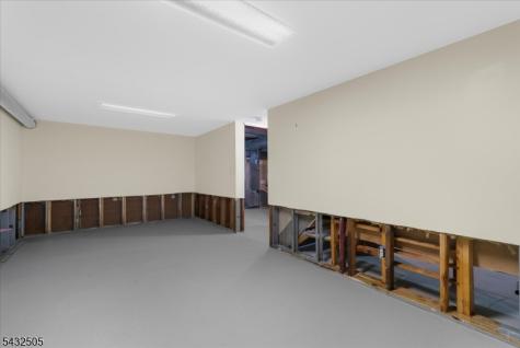 34 Allen Street Flemington NJ 08822