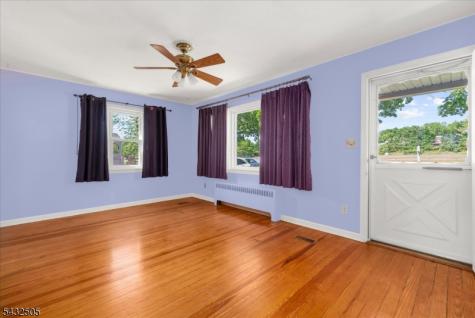 34 Allen Street Flemington NJ 08822