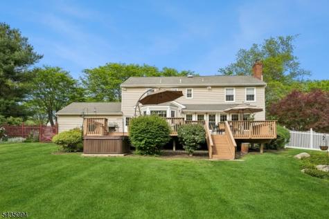 4 Amherst Drive Washington NJ 07853